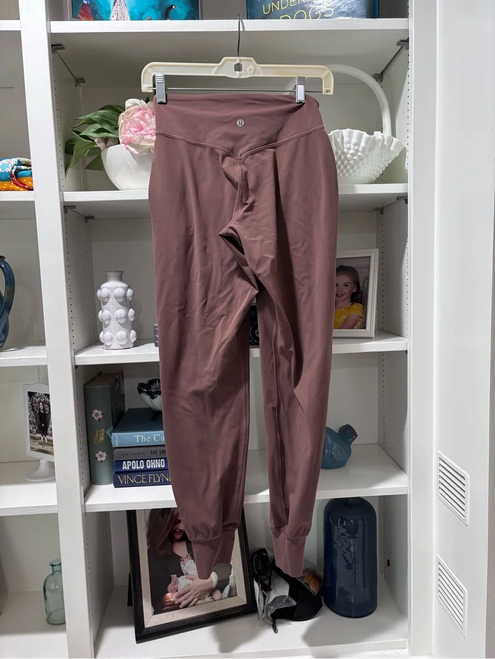 Lululemon Women's High-Waist Jogger Pants leggings with paint marks 4